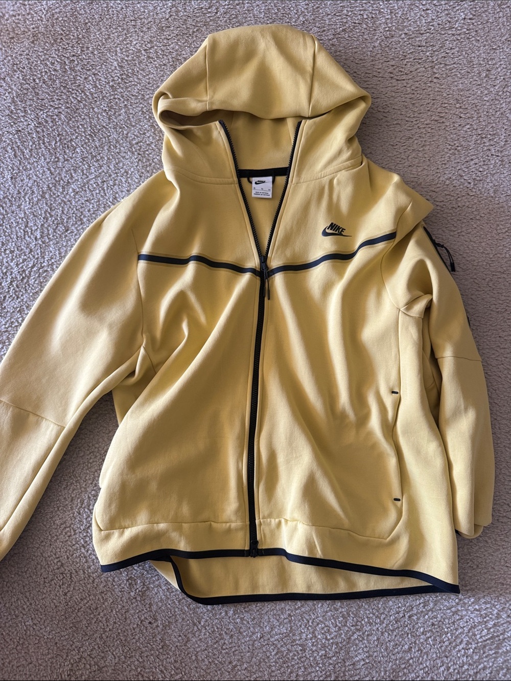 NIKE tech men’s zip-up